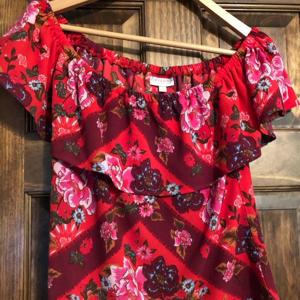 Off-the-shoulder peasant top